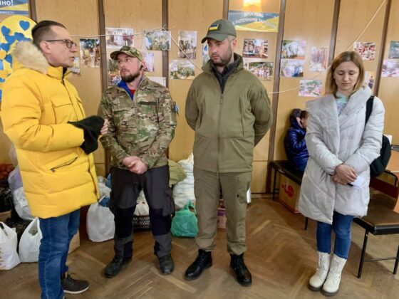 img 7101 Kilkanaście ton darów i karetka pogotowia dotarły do Żółkwi w Ukrainie