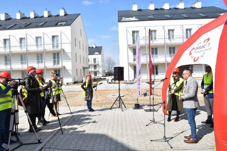 96 mieszkań do wzięcia! Wystartował nabór wniosków na Mieszkanie Plus w Zamościu.