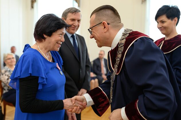 278708535 544292490610766 8626837761178655698 n ZAMOŚĆ: Przeżyli razem 50 lat. Dostali za to medale.