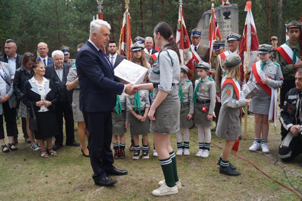 dsc09852 Uroczystości z okazji 77. rocznicy rozbicia Obozu Zagłady Żołnierzy Armii Krajowej w Błudku (gm. Susiec)