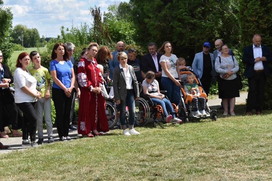 1204b Podziękowali darczyńcom. Spotkanie na terenie miniosiedla dla niepełnosprawnych uchodźców z Ukrainy
