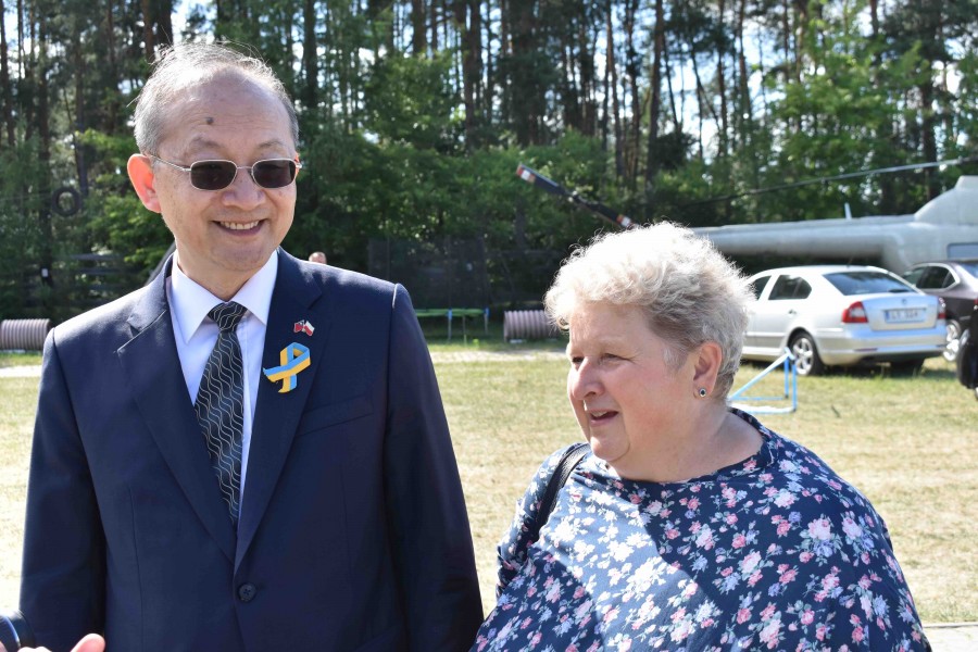 1212b Podziękowali darczyńcom. Spotkanie na terenie miniosiedla dla niepełnosprawnych uchodźców z Ukrainy