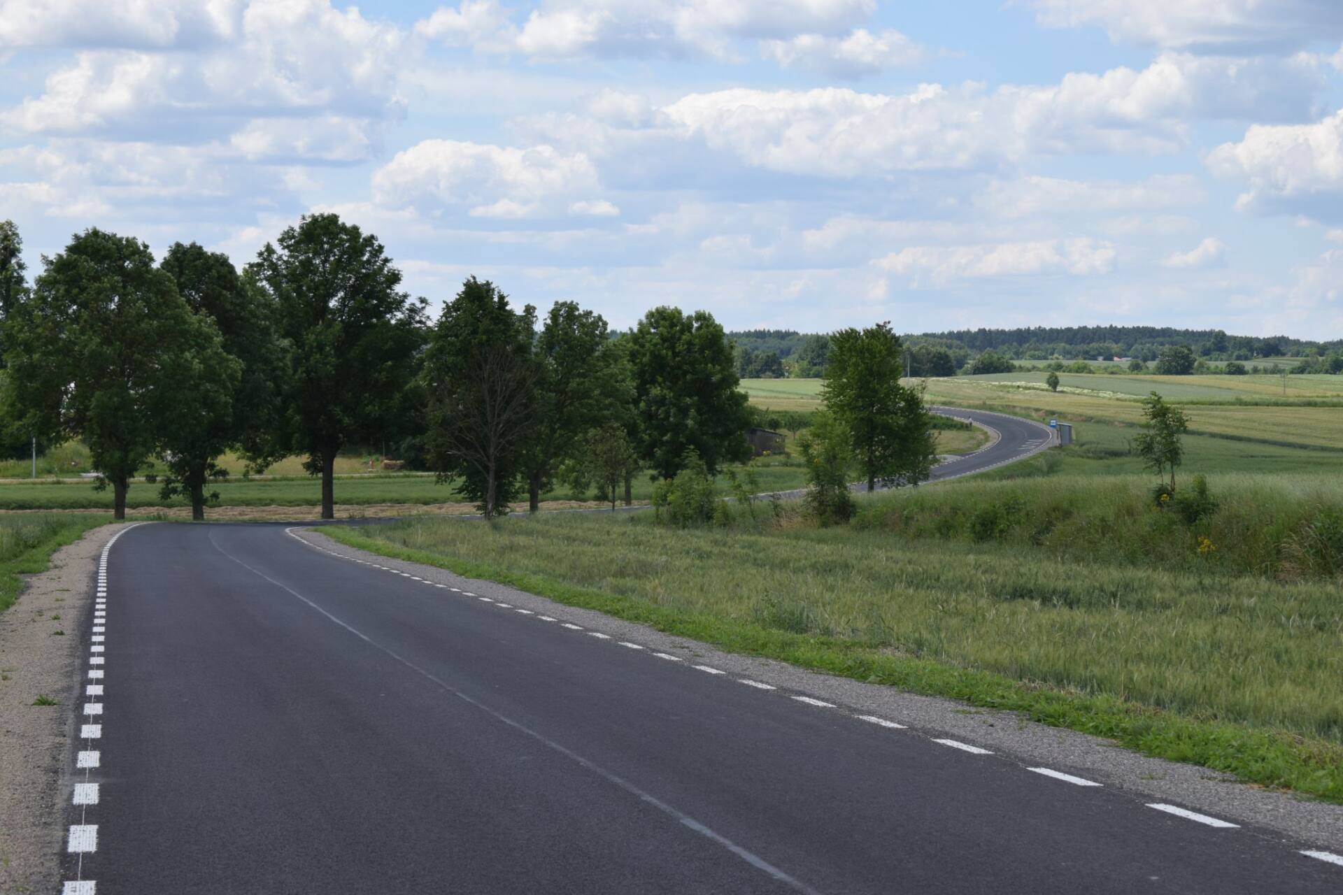 289953720 927138292020861 6441895434109264756 n Wstęga przecięta. Ponad 5 km nowej drogi oficjalnie oddane do użytku.