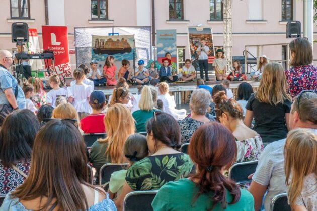 290003902 5349771318399677 2565734845924421119 n Dobiegł końca 12. Zamojski Festiwal Książki [RELACJA, ZDJĘCIA]