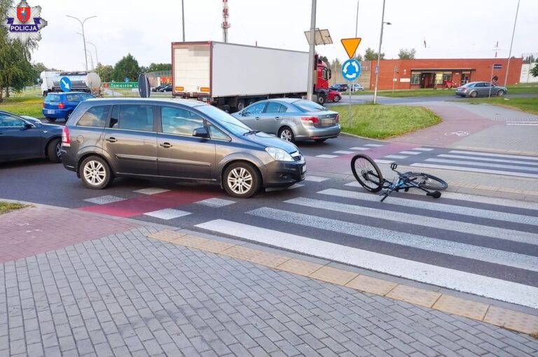 ZAMOŚĆ: Rowerzysta potrącony na przejeździe dla rowerów