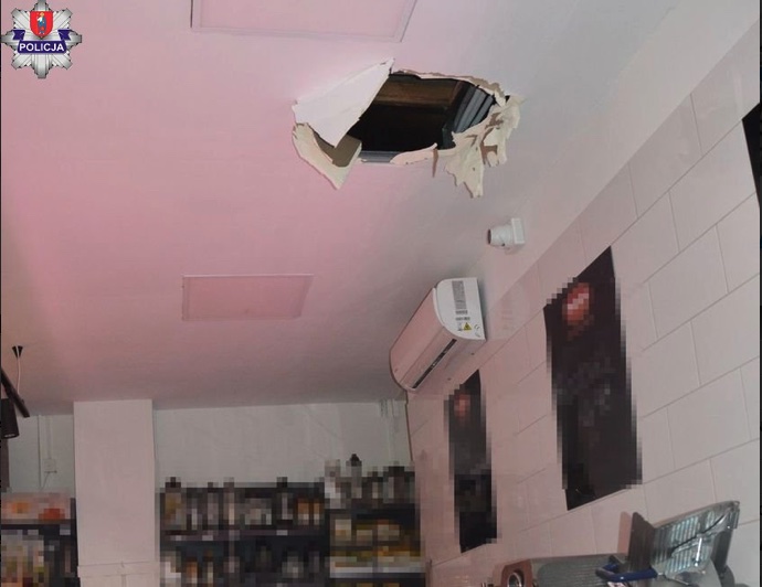Zrobił dziurę w dachu i włamał się do sklepu.