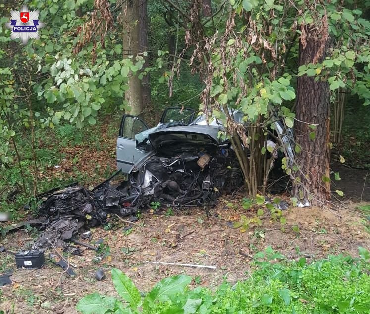 68 209435 Tragedia na drodze. Dwie młode osoby nie żyją