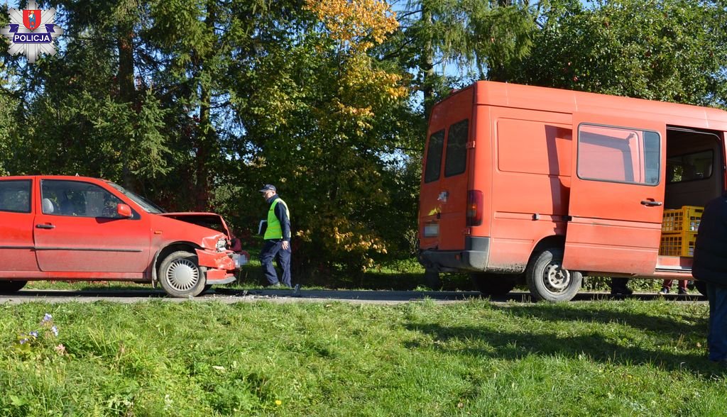 361 209954 Uderzył w sklep bo oślepiło go słońce