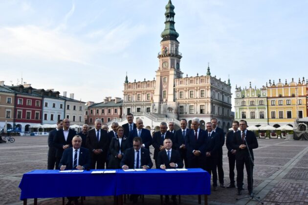 dsc 9572 Umowa na budowę ekspresówki podpisana. Kiedy nią pojedziemy?