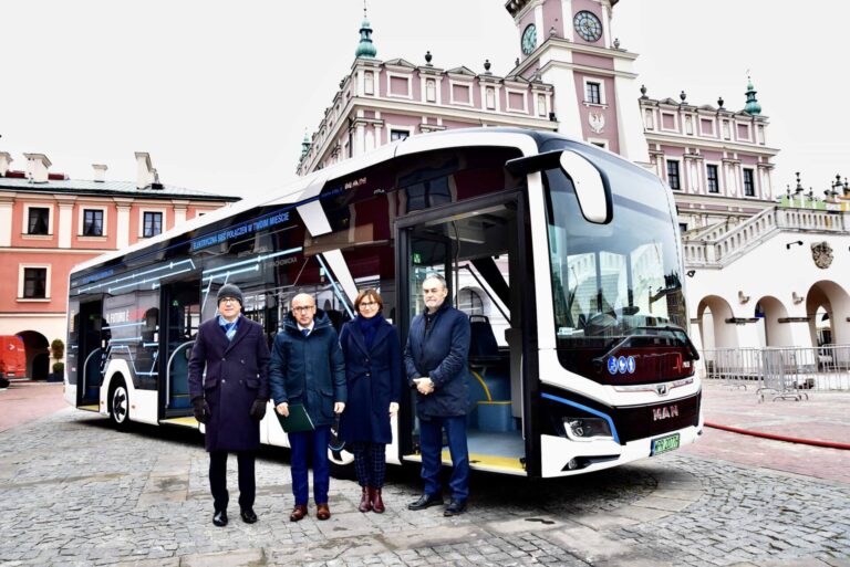 MZK Zamość kupuje 14 autobusów elektrycznych za 46 mln zł. Dużo zdjęć