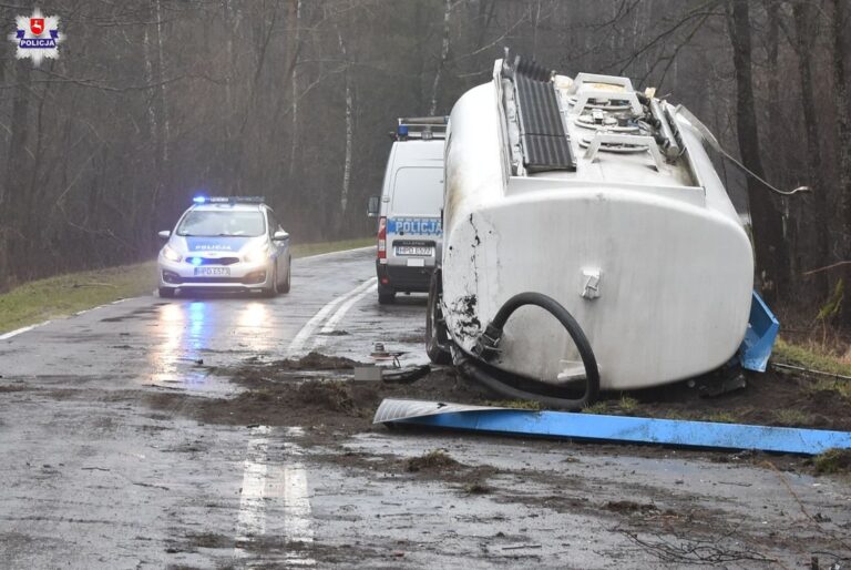 Groźny wypadek. Zderzenie cysterny z osobówką