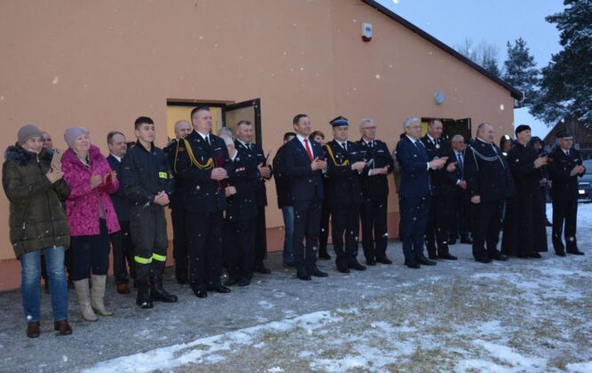 mw6 Uroczyste przekazanie ciężkiego samochodu ratowniczo-gaśniczego Scania.