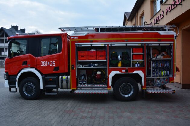 scania 3 Nowe samochody dla zamojskich strażaków (zdjęcia)