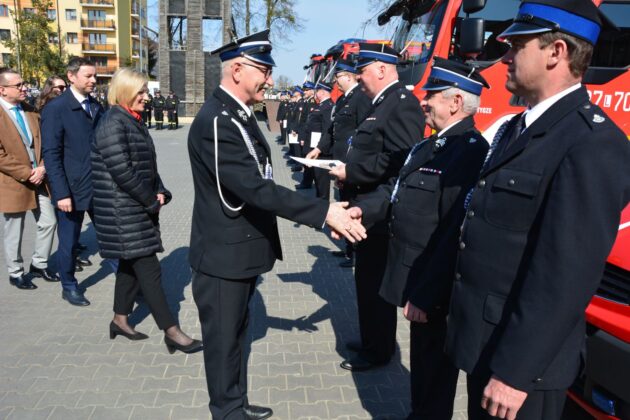 dsc 0076 Zamość: Uroczyste przekazanie samochodów pożarniczych (dużo zdjęc)