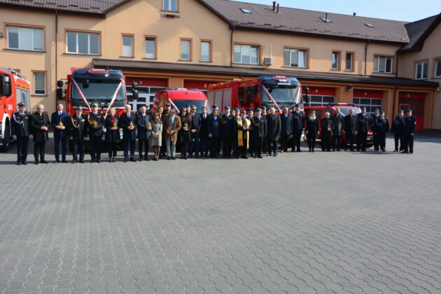 dsc 0108 Zamość: Uroczyste przekazanie samochodów pożarniczych (dużo zdjęc)