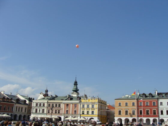 13dsc08733 Wręczyli puchary najlepszym zespołom w XXI Zawodach Modeli Latających Balonów na Ogrzane Powietrze (zdjęcia)