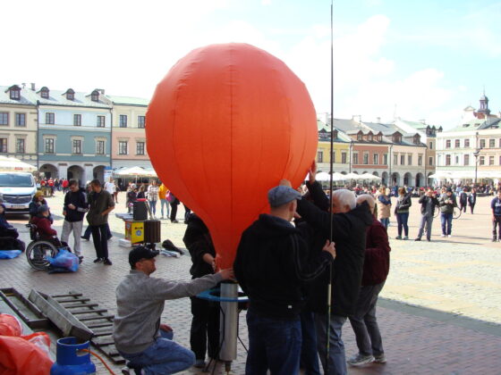 22dsc08743 Wręczyli puchary najlepszym zespołom w XXI Zawodach Modeli Latających Balonów na Ogrzane Powietrze (zdjęcia)