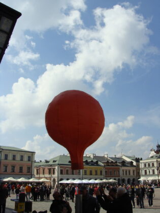 23balon opuszcza wyrzutnie Wręczyli puchary najlepszym zespołom w XXI Zawodach Modeli Latających Balonów na Ogrzane Powietrze (zdjęcia)