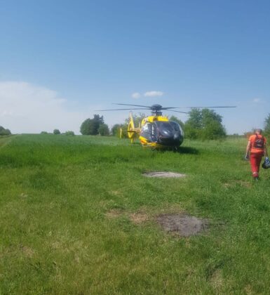 359 221141 2-letni chłopczyk wpadł do zbiornika z szambem