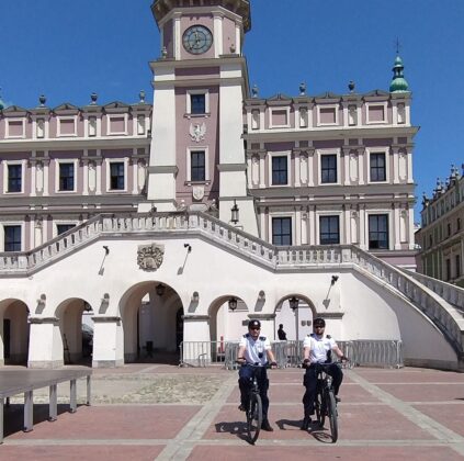 361 221686 g 1 W Zamościu policjanci przesiadają się na rowery (zdjęcia)