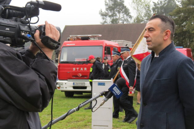 img 7318 scaled 1 Uroczyste przekazanie wozu strażackiego w Bródku (gmina Łabunie) - zobacz zdjęcia