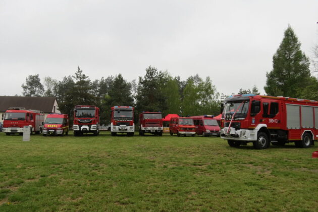 img 7326 scaled 1 Uroczyste przekazanie wozu strażackiego w Bródku (gmina Łabunie) - zobacz zdjęcia