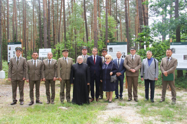 91 Leśnicy upamiętnili zbrodnię na Rapach [ZDJĘCIA]