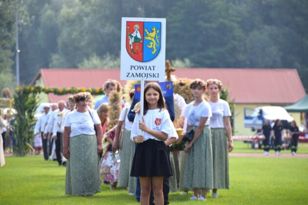 369059468 687954990026109 8167211650507520060 n Dożynki Powiatowo - Gminne odbyły się w Skierbieszowie [DUŻO ZDJĘĆ]