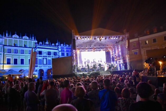 dsc 0266 Gala Finałowa z porywającym występem Voice Band & Ewelina Flinta wraz z Orkiestrą Symfoniczną im. Karola Namysłowskiego.