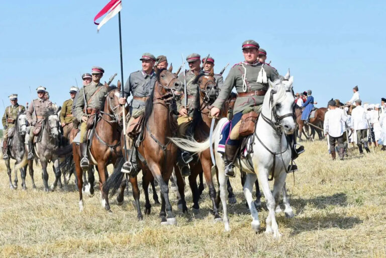 Uroczyste obchody 103. rocznicy bitwy pod Komarowem [PROGRAM]