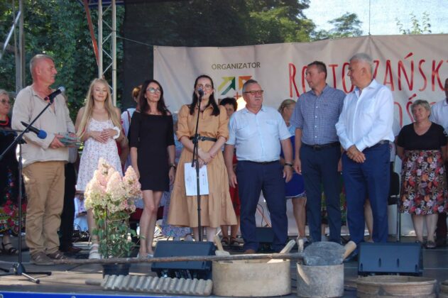 img 9555 Roztoczański Festiwal Twórczości Ludowej w Zwierzyńcu - Odejście od Zapomnienia