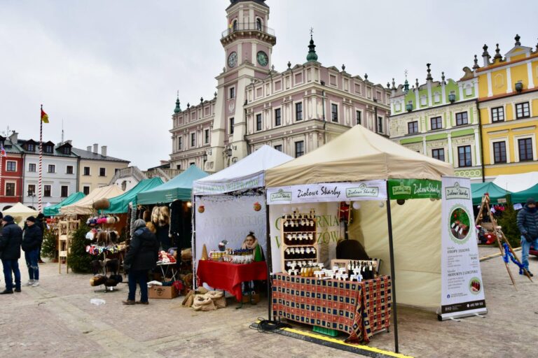 Miasto Zamość oraz Zamojski Dom Kultury zapraszają na JARMARK ŚWIĄTECZNY