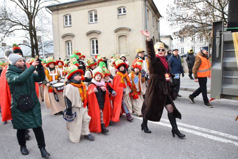 Utrudnienia na trasie Orszaku Trzech Króli w Zamościu