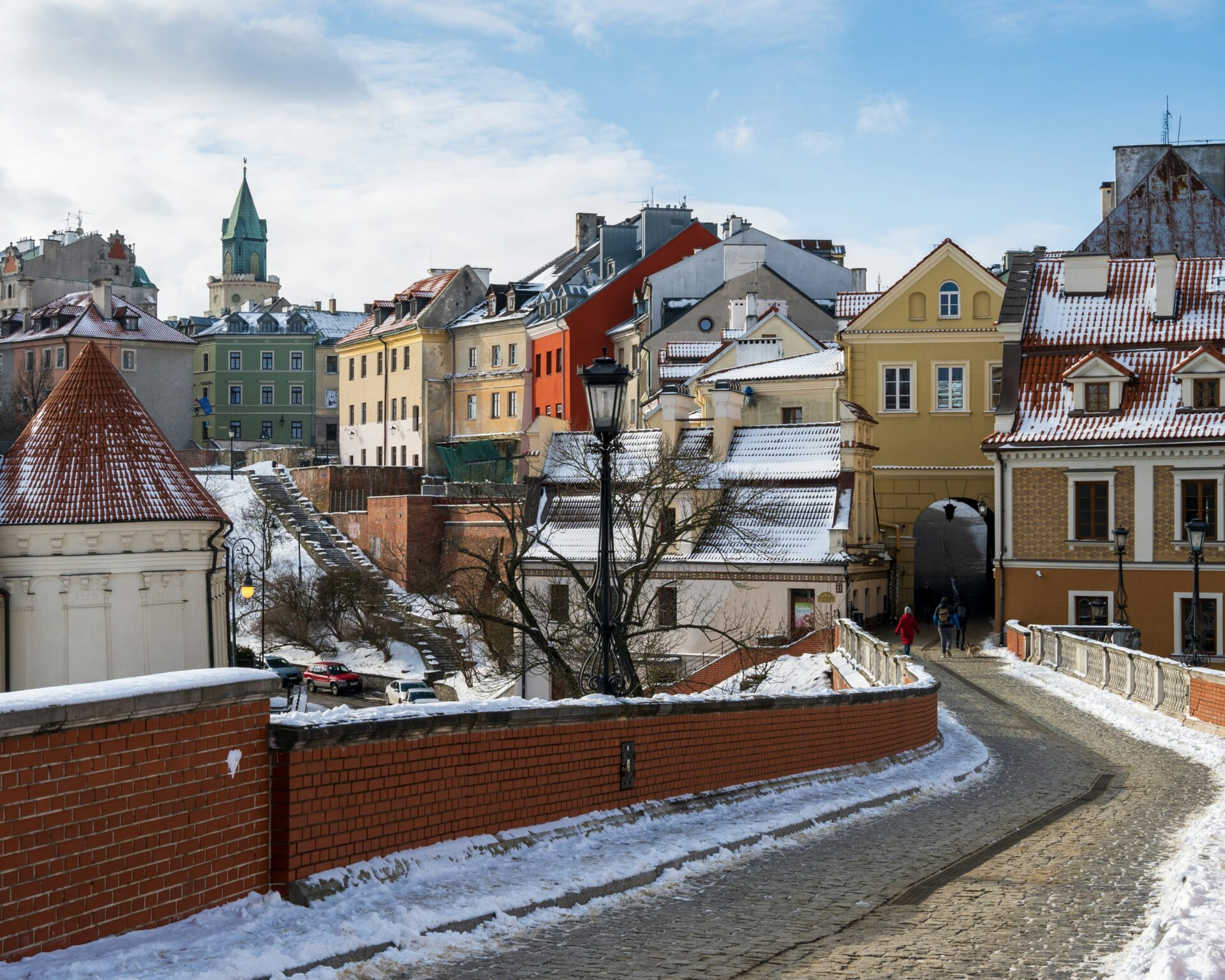 tomasz zielonka deocobvzba8 unsplash Najlepsze kosmetyki do pielęgnacji skóry dla zapracowanych profesjonalistów w Lublinie